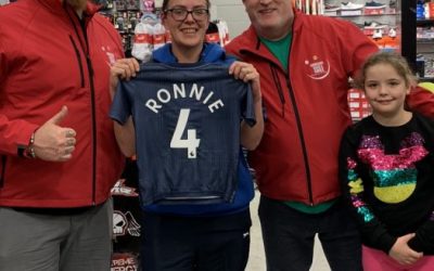 CHARITY RALLIES ROUND FOR RONNIE