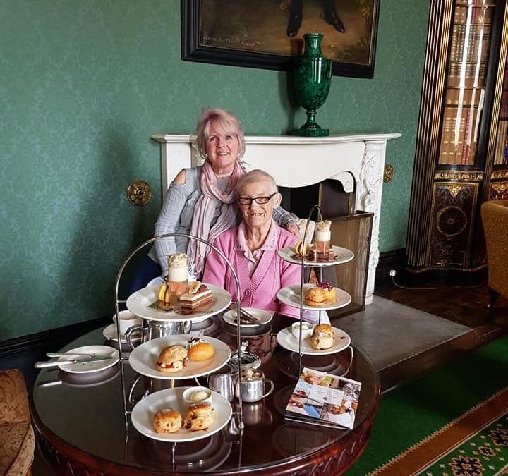BREN ENJOYS WYNYARD HALL LUNCH
