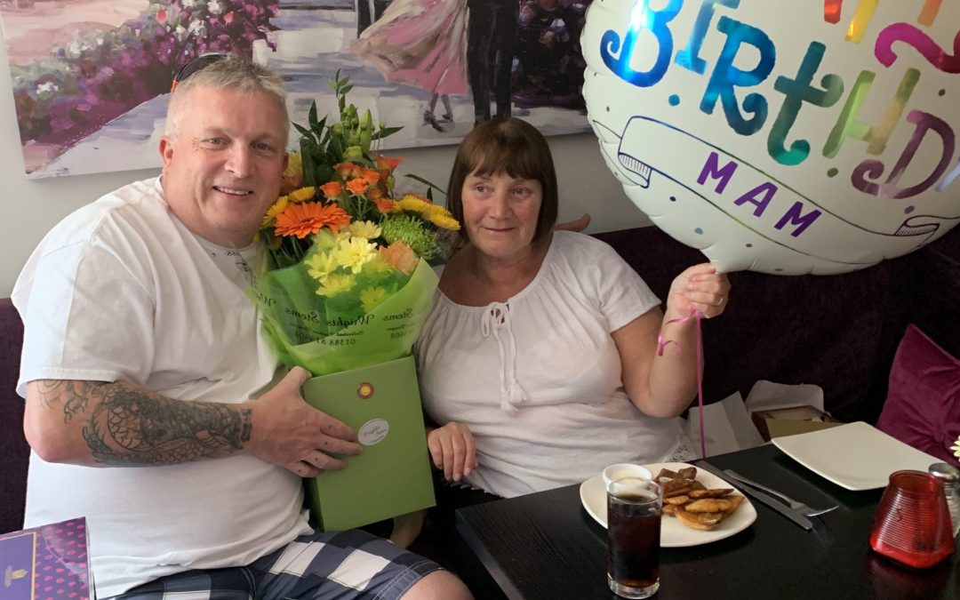 LINDA RENWICK OXLEY GET SURPRISE BIRTHDAY MEAL