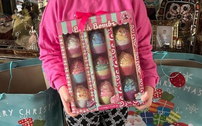 Bringing Back A Smile Surprises Missy at Whittaker Residence with Belated Christmas Gifts